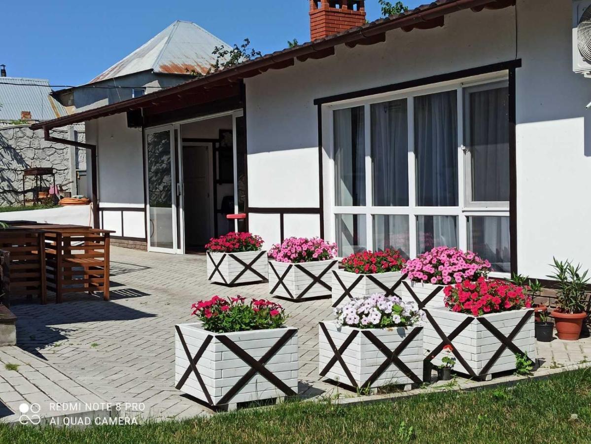 Hotel Экодом Bilhorod-Dnistrovsʼkyy Exterior foto