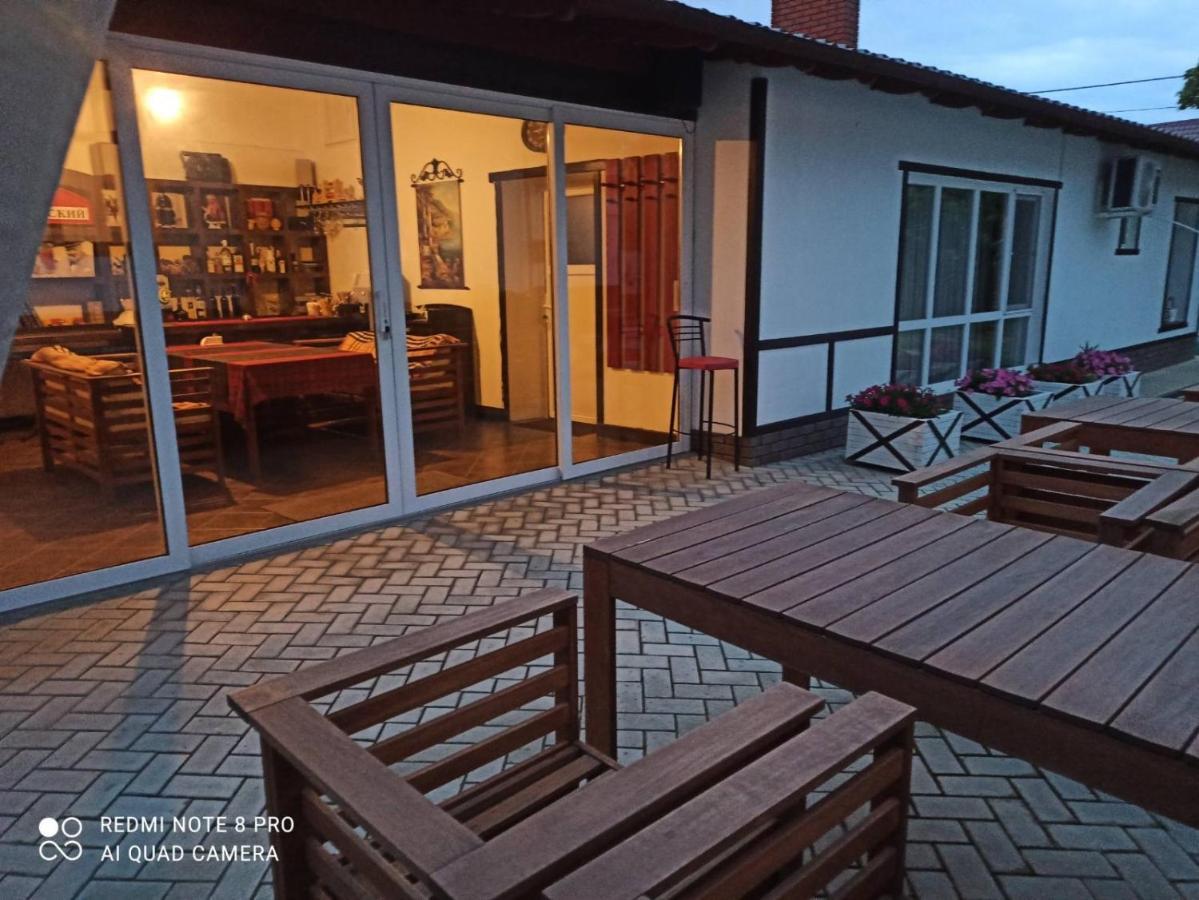 Hotel Экодом Bilhorod-Dnistrovsʼkyy Exterior foto
